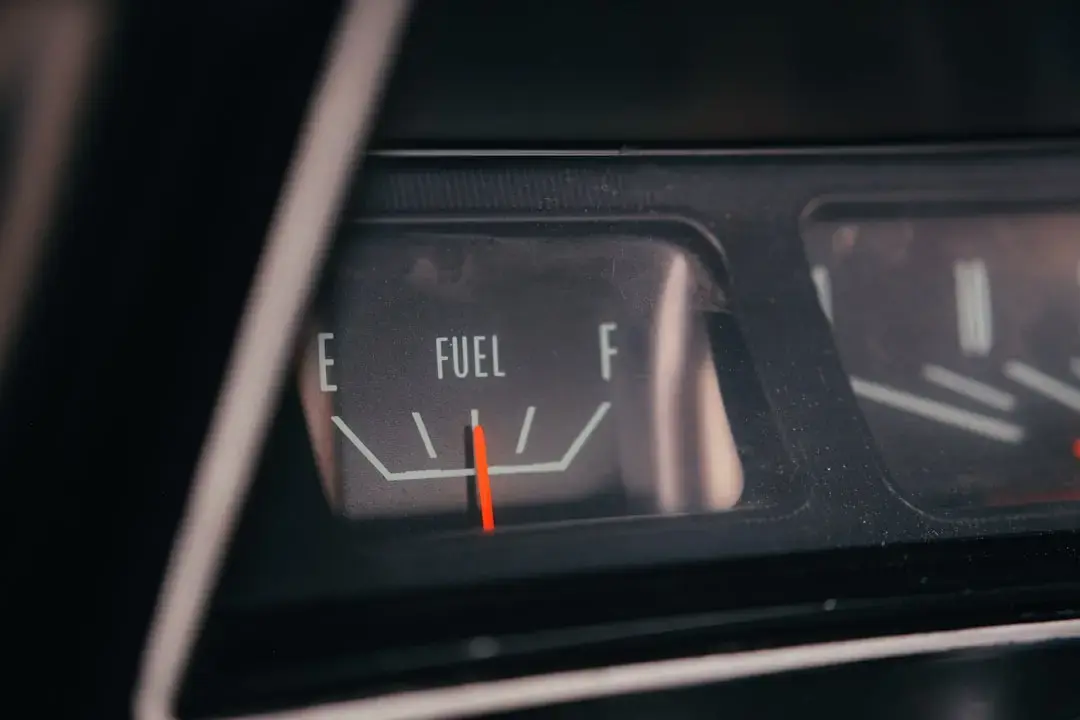Benzinării fără carburant, dar Ministerul Energiei exclude criza