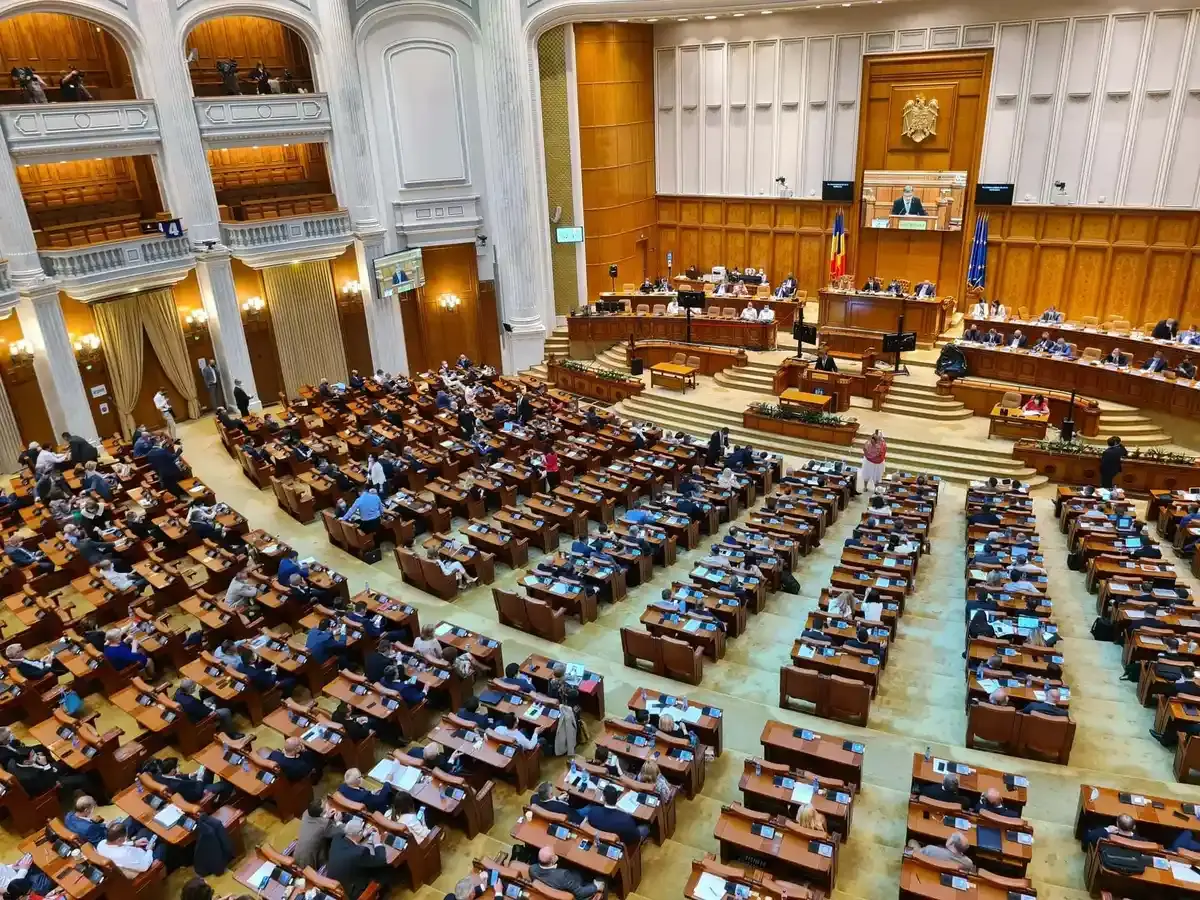 Camera Deputaților revine în sesiune extraordinară pentru proiectul integritate