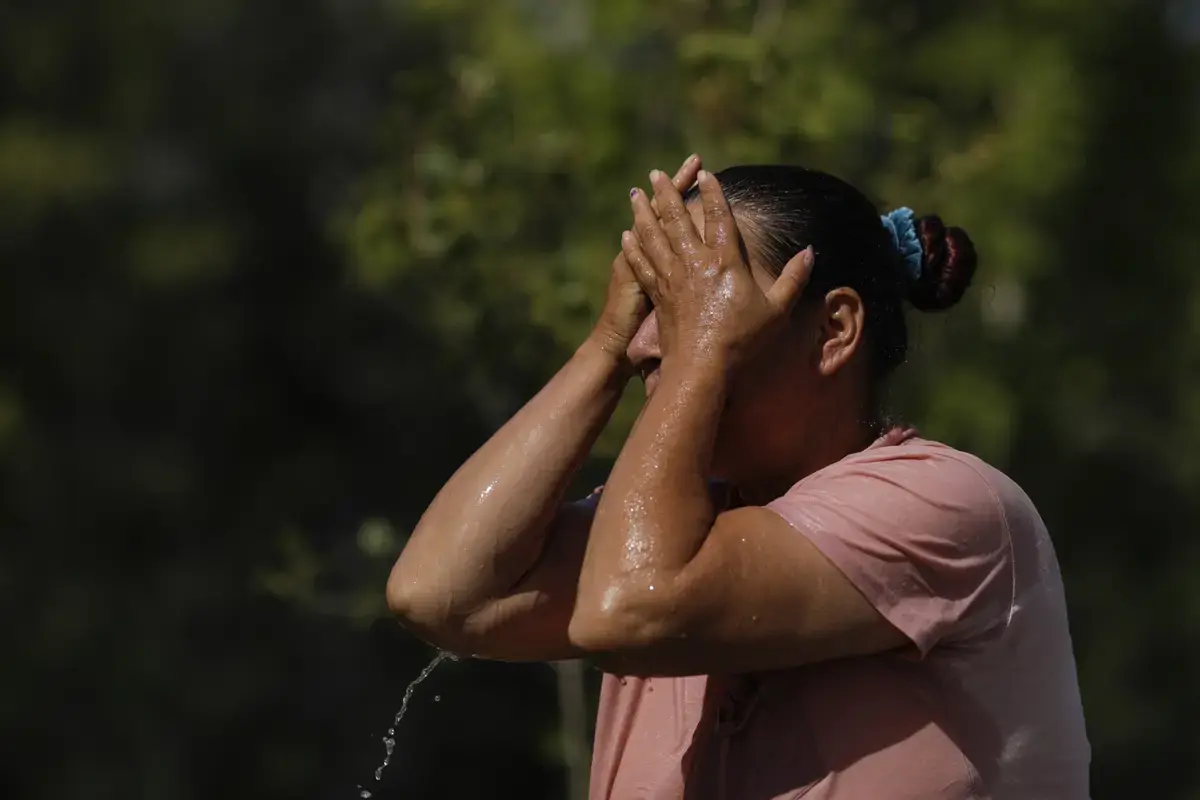 Cod roșu de caniculă: Temperaturi de foc de până la 41 de grade în vestul țării