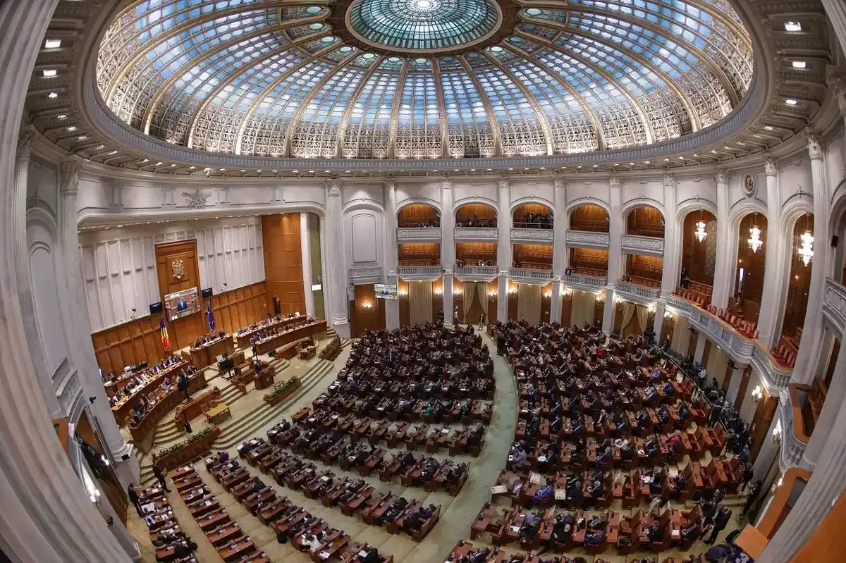 Deputații, la votul final pentru PNRR și finanțarea Apărării