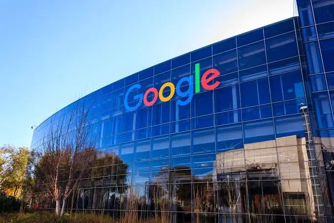Google riscă procese de 10 miliarde de dolari după sancțiunea UE