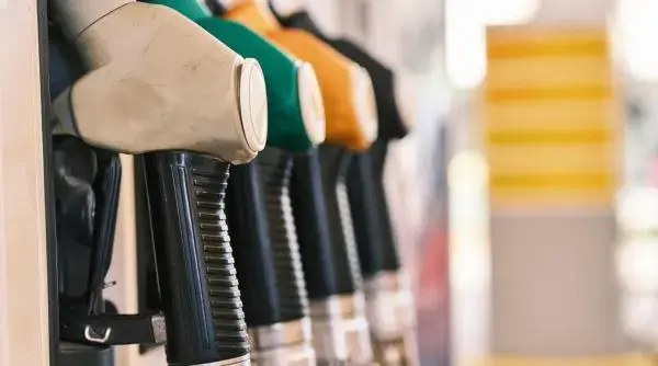 Motorina, la doar 2 bani sub 10 lei/litru. Avertismentul lui Chisăliță s-a confirmat. Expertul detaliază situația