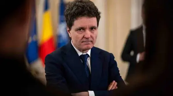 Nicușor Dan amenință Parlamentul: Legea decarbonizării, sub lupa Președinției