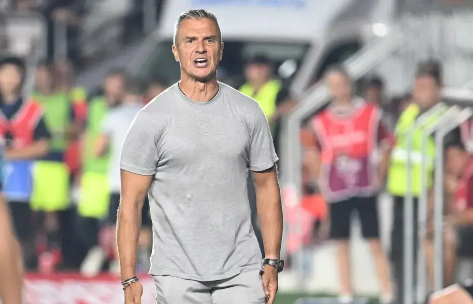 Pancu lovește în mentalitatea Rapidului: Frica de performanță blochează clubul