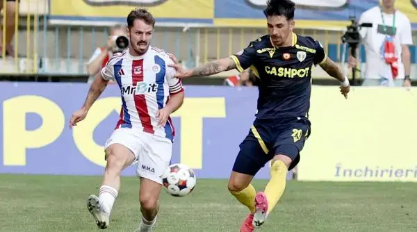 Petrolul – Oțelul 1-0, într-un meci dramatic: două penalty-uri, o bară și un cartonaș roșu