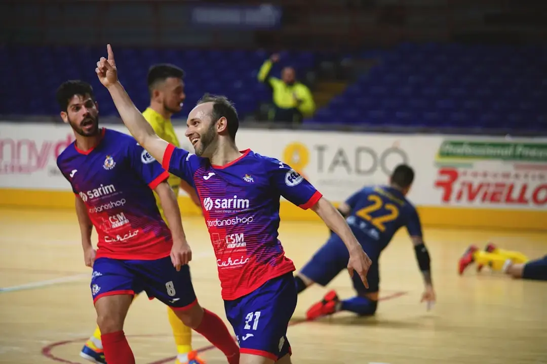 Rapid rămâne lider în SuperLigă după un egal alb cu UTA la Arad