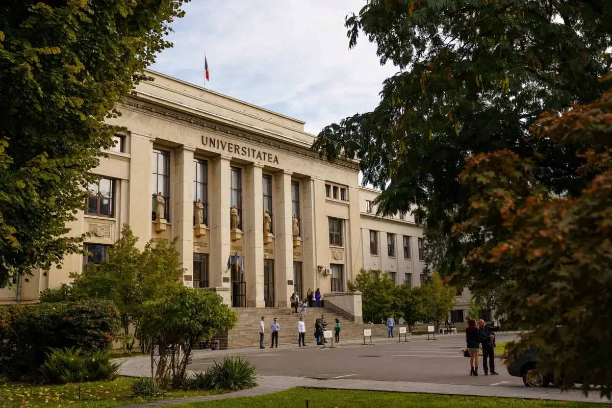 Record de candidați la Universitatea din București: 22 de tineri pe un loc la Psihologie