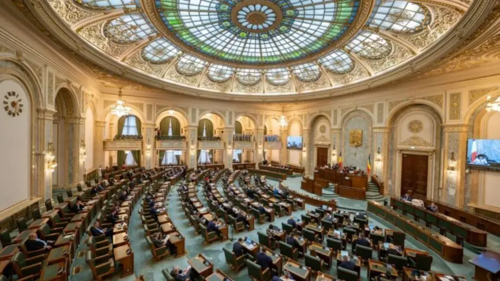 Reforma ANI, adoptată de Senat: Partenerii demnitarilor, mărul discordiei