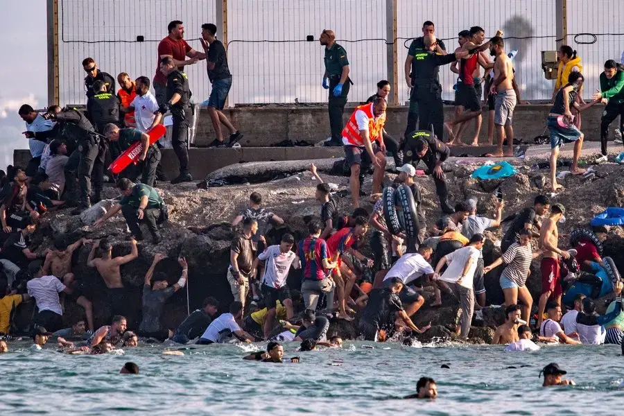 România și alte 21 de state UE cer explicații Spaniei pentru criza migrației din Ceuta