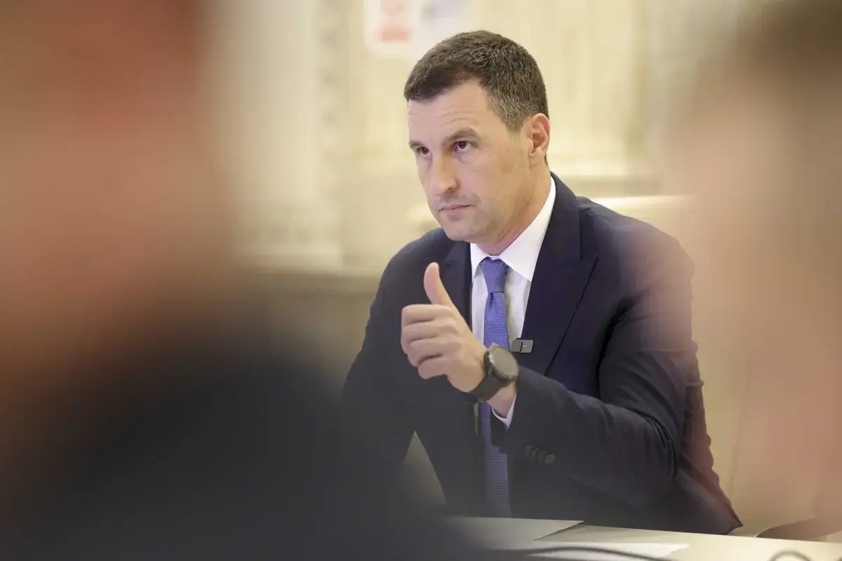 Tanczos Barna: UDMR blochează legea salarizării: Fără tăieri la veniturile profesorilor