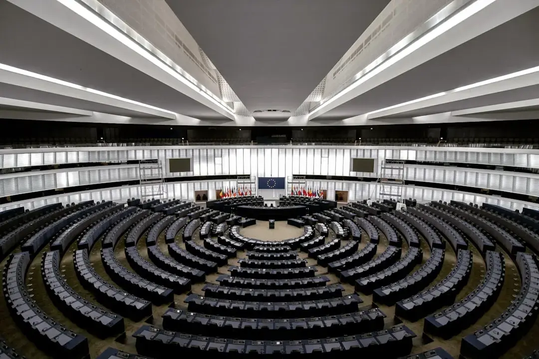 Tensiuni în Parlament: PSD îl atacă pe Ilie Bolojan, medici prezenți în plen