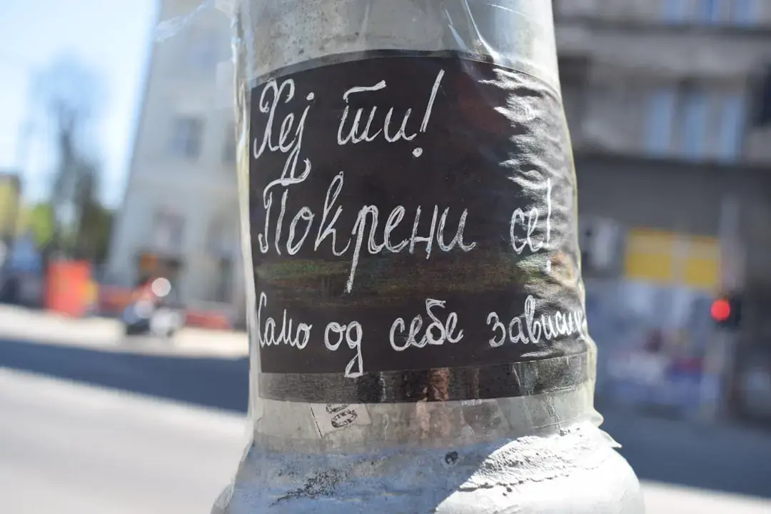 Trei milioane de elevi au început astăzi anul școlar 2026-2027