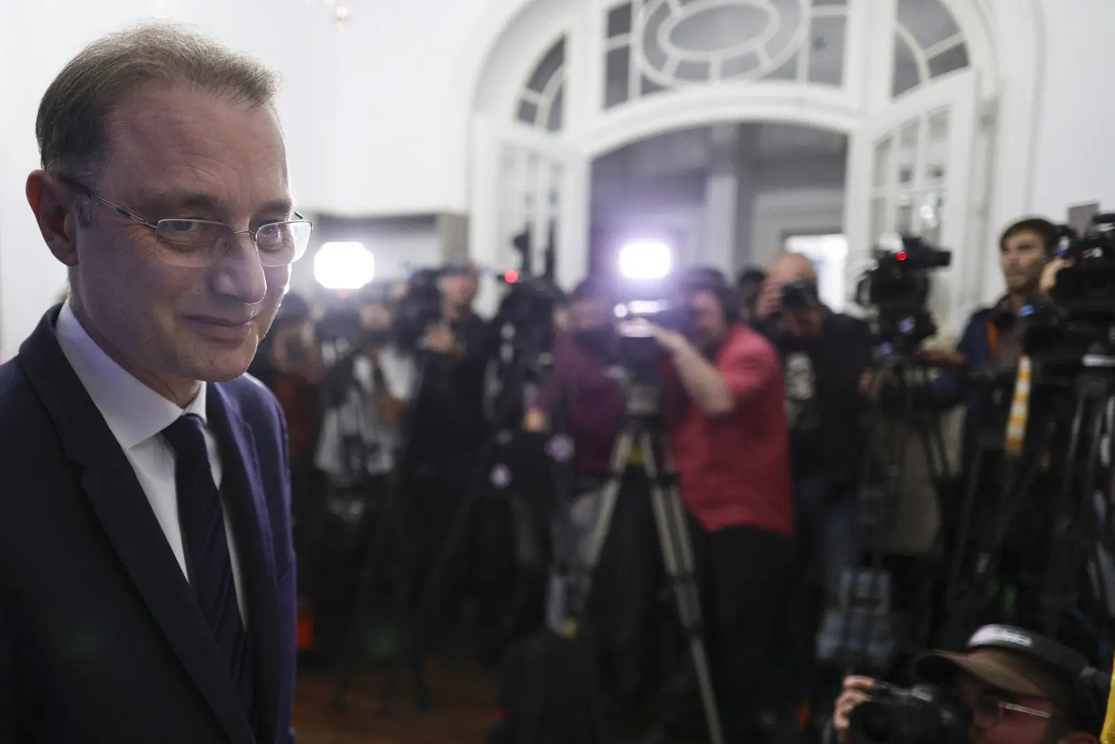 Audieri pentru miniștri propuși: Nicușor Dan și Luca Niculescu în curs de desfășurare