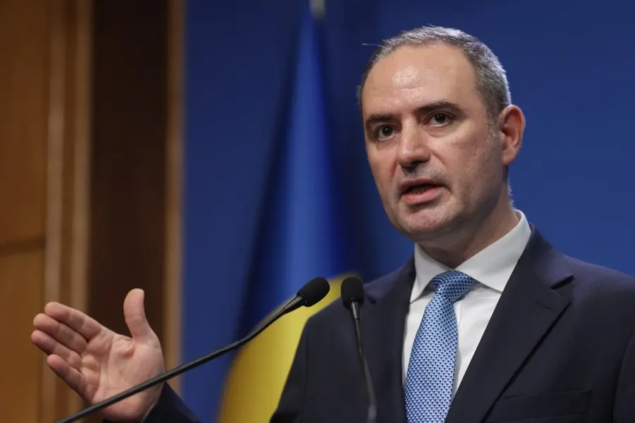Deficitul bugetar a scăzut la 3,82% din PIB în primele nouă luni din 2026