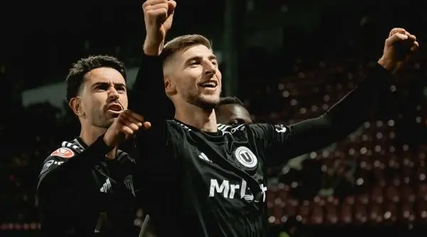 Derby-ul Clujului: CFR învinsă, scandal rasist și 4 goluri