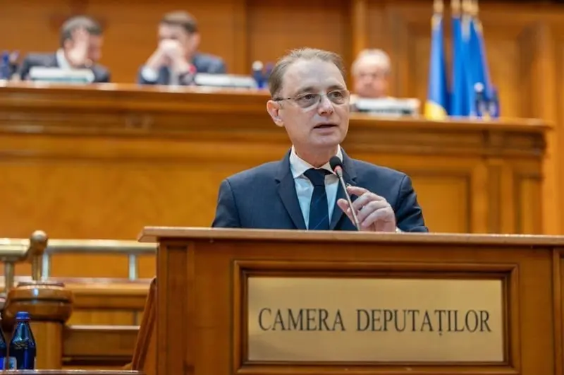 Niculescu, premierul care trebuie să stinge incendiile