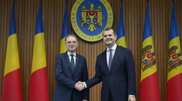 Luca Niculescu: „Decizia unirii cu România aparține moldovenilor