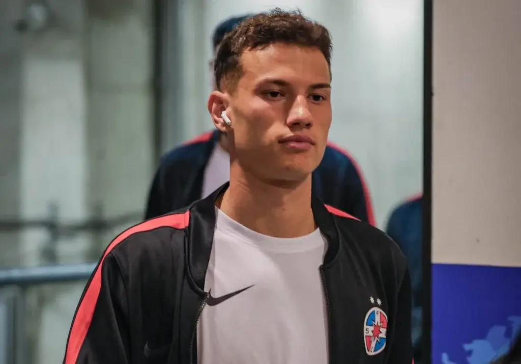 FCSB l-a lăsat pe linia moarte pe Luca Stancu, transferul de vară cu viață grea la roș-alb
