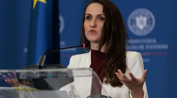 Oana Țoiu face gafă după atacurile din Marea Neagră: vorbește de 'condolențe' pentru răniți, nu morți
