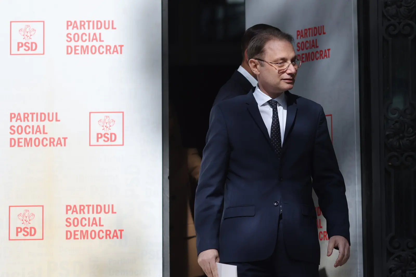 Jocul culiselor politice: Cum negociază PSD viitorul guvern?