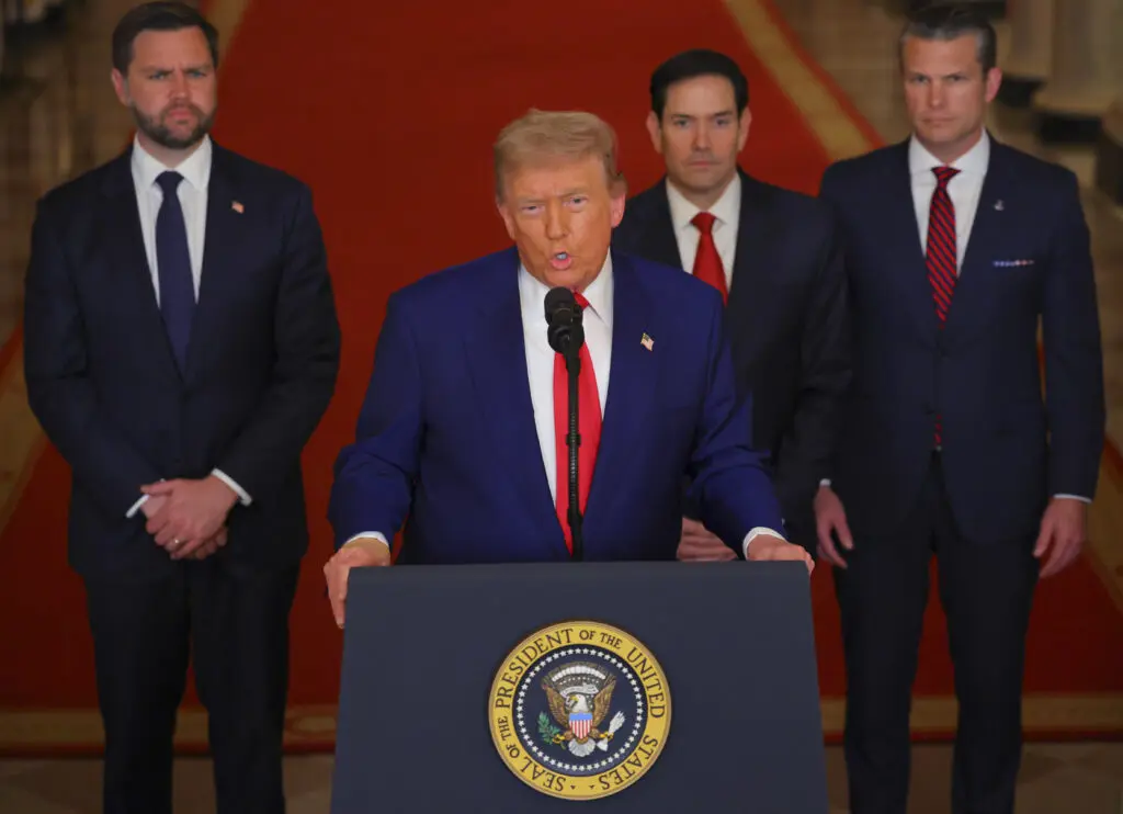 Trump declară că SUA nu vor ataca Iranul înainte de alegerile din noiembrie