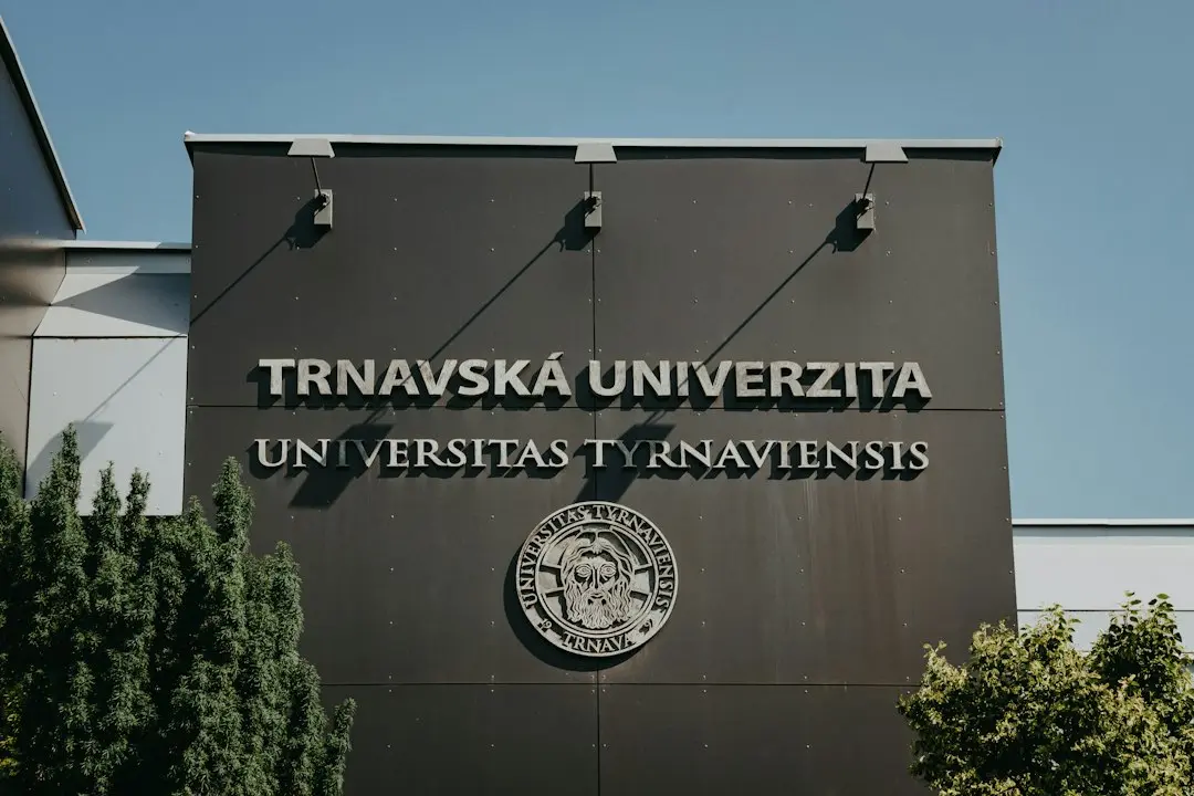 Universitatea Craiova joacă împotriva Sepsi pentru a se apropia de liderul Superligii